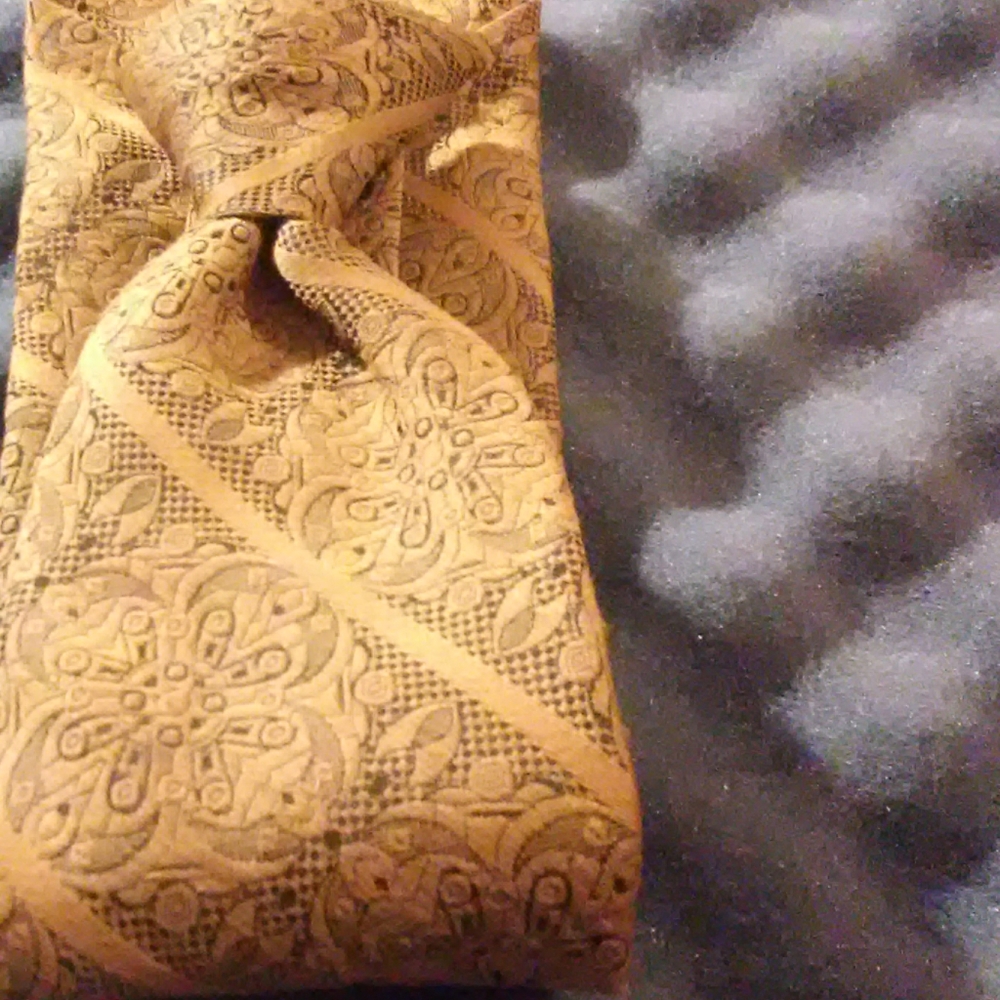 Tie